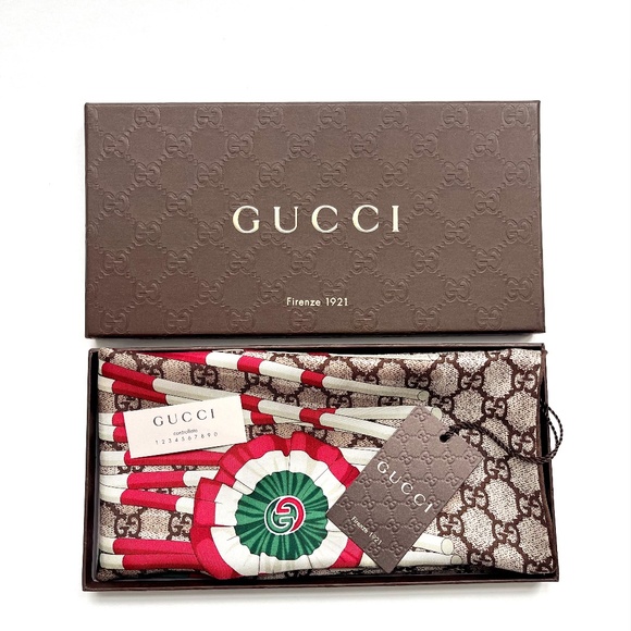 Gucci Scarf Logo GG Print Club WEB Beige Silk Scarf Wrap Gucci Gift box - Picture 1 of 12